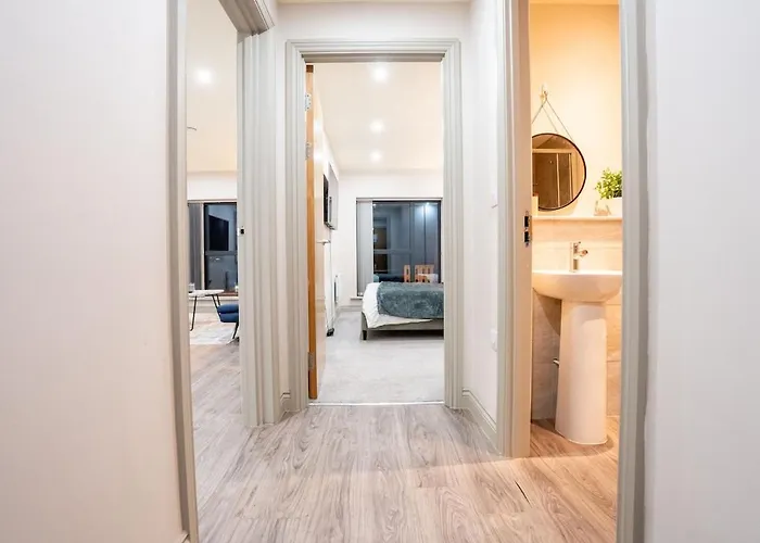 Stylish City-centre - Sleeps 4 -